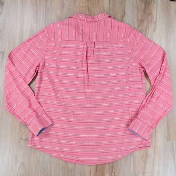 🔺️St. John's Bay Red & Silver Stripe Buttoned Long Sleeve Shirt w/Chest Pockets - Picture 2 of 11